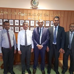 meeting with maldives auditor general